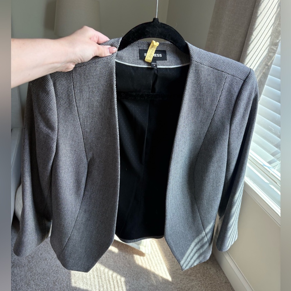 Express Cropped Women's Gray Blazer
